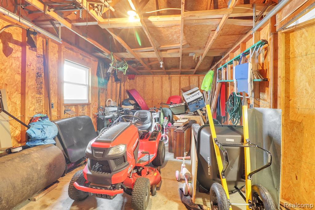 7255 East Atherton Road Davison, MI 48423 - Photo 45 of 54 Gallery Image 45