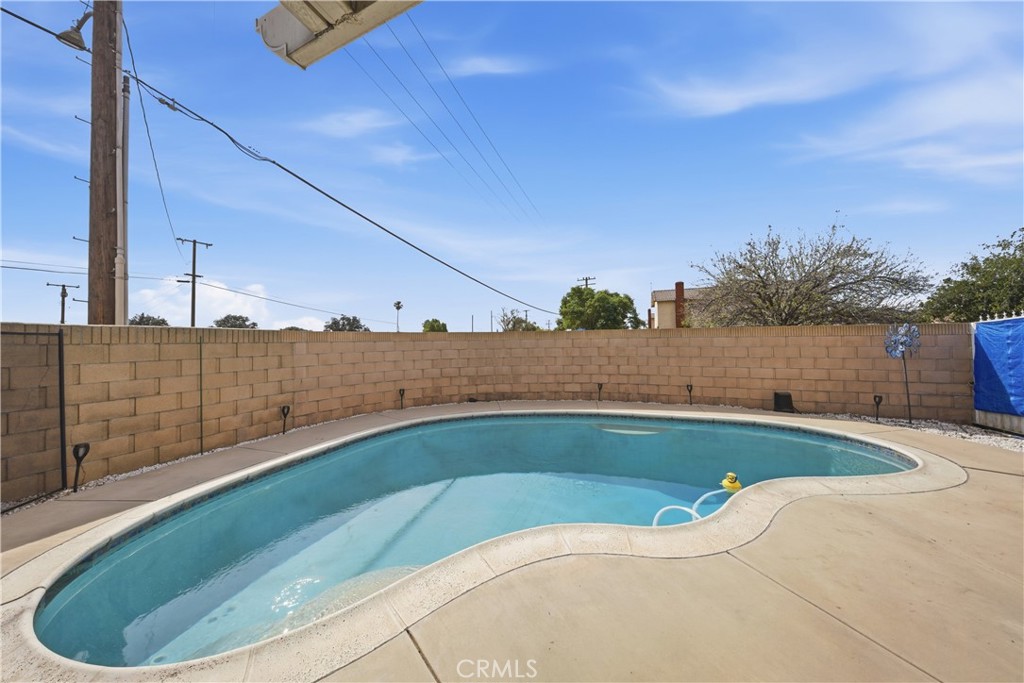 1149 North Birch Avenue Rialto, CA 92376 - Photo 26 of 32