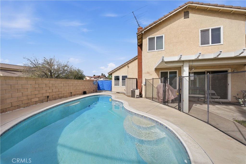 1149 North Birch Avenue Rialto, CA 92376 - Photo 27 of 32