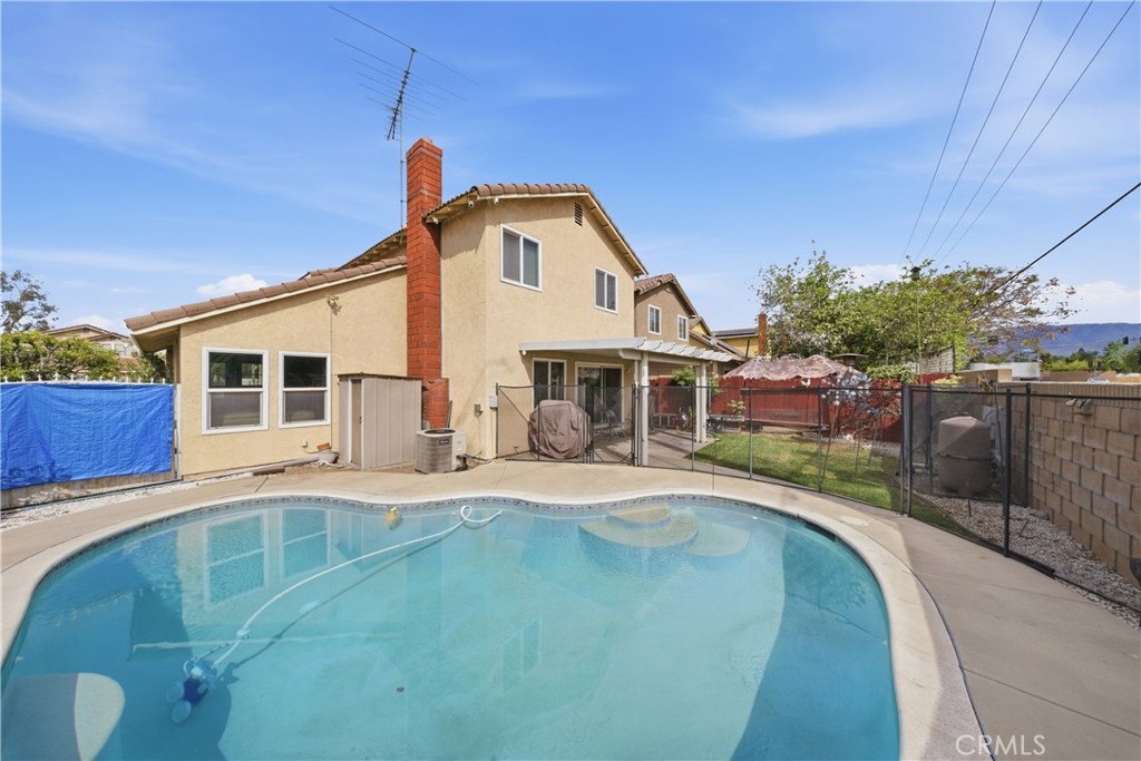 1149 North Birch Avenue Rialto, CA 92376 - Photo 28 of 32