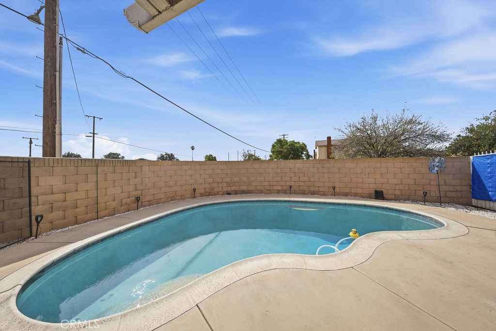 1149 North Birch Avenue Rialto, CA 92376 - Photo 30 of 32