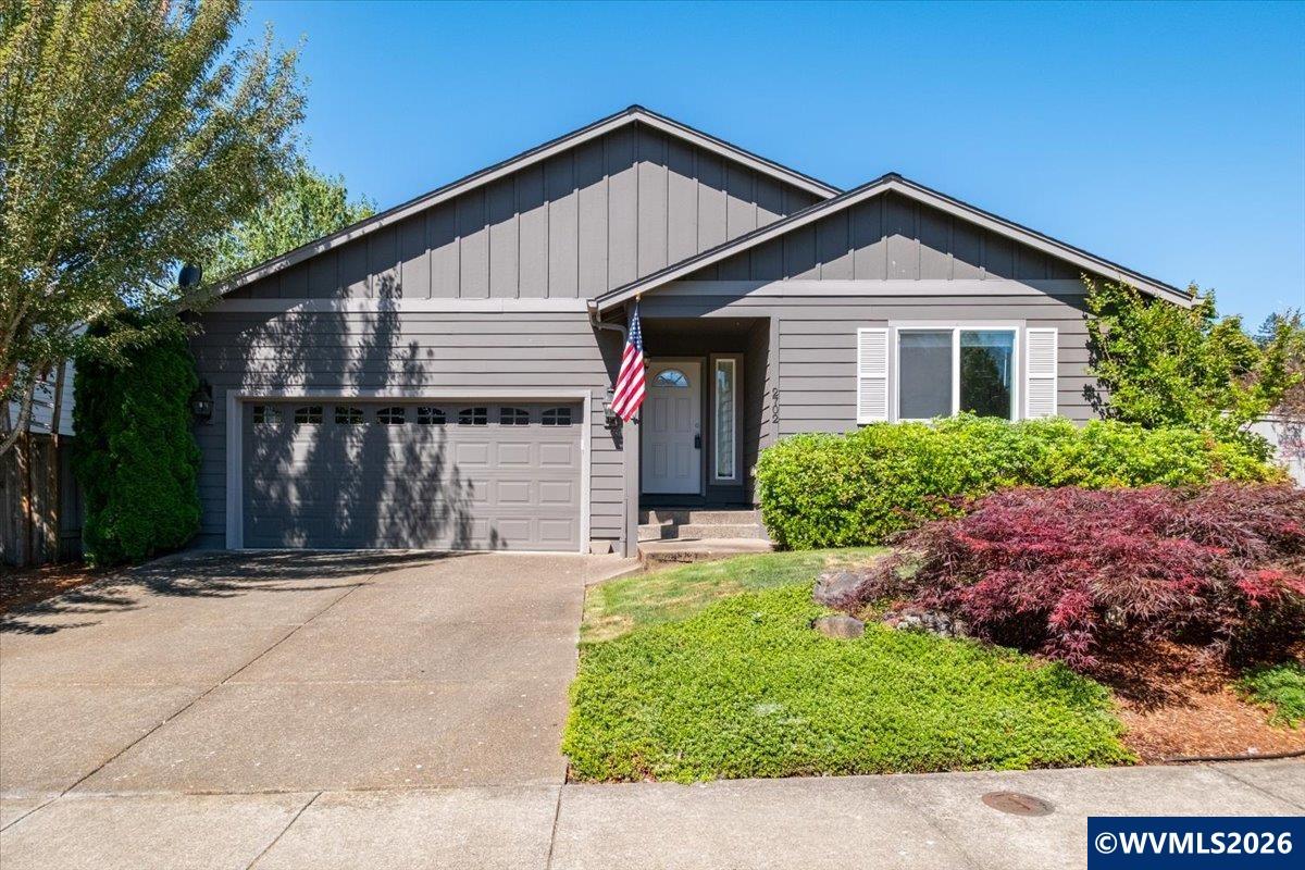 2702 Oak Ridge Street Northwest Albany, OR 97321 - Photo 3 of 50