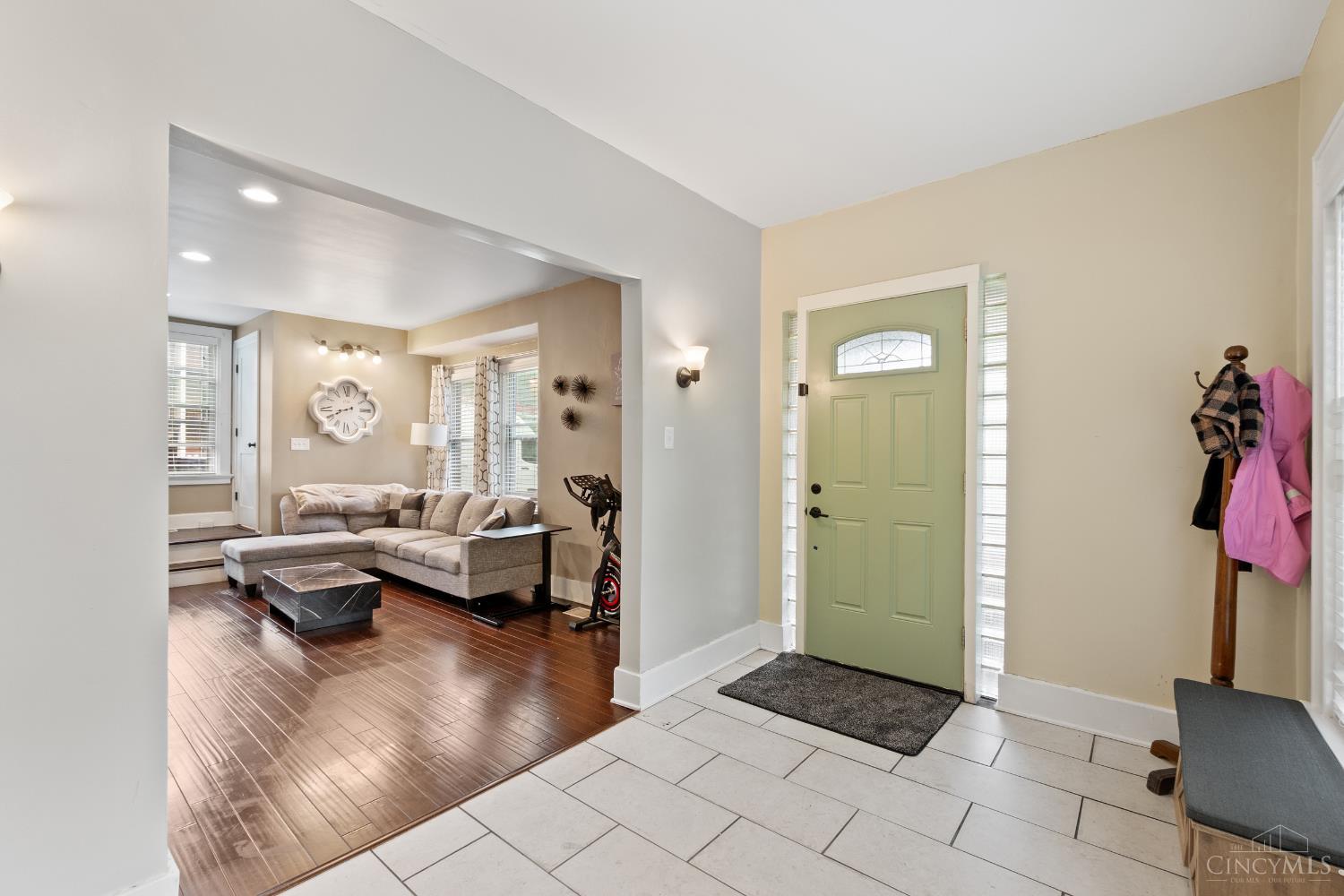 6424 Montgomery Road Cincinnati, OH 45213 - Photo 12 of 46