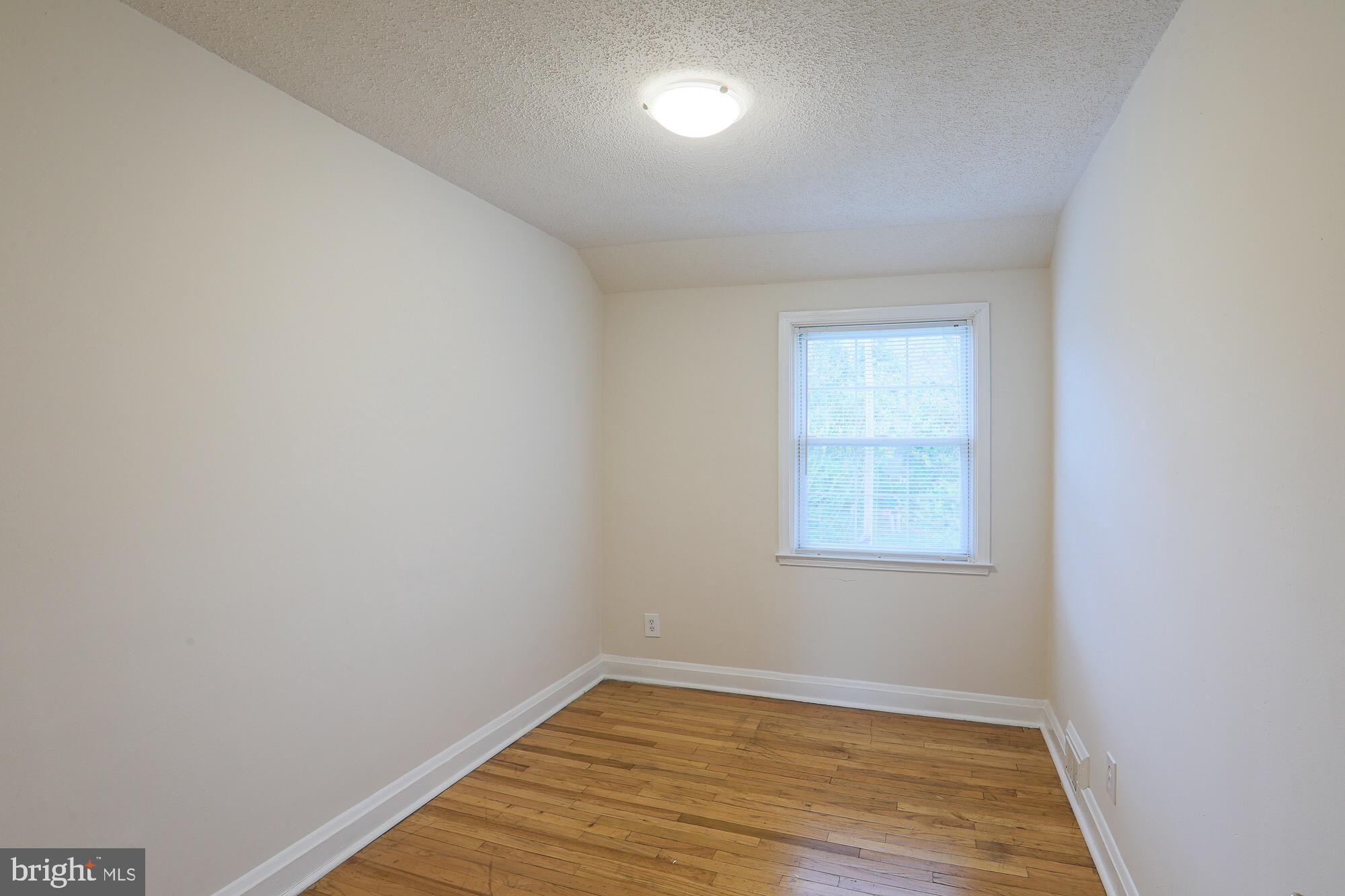 1304 East Cold Spring Lane Baltimore, MD 21239 - Photo 23 of 27 BEDROOM #3