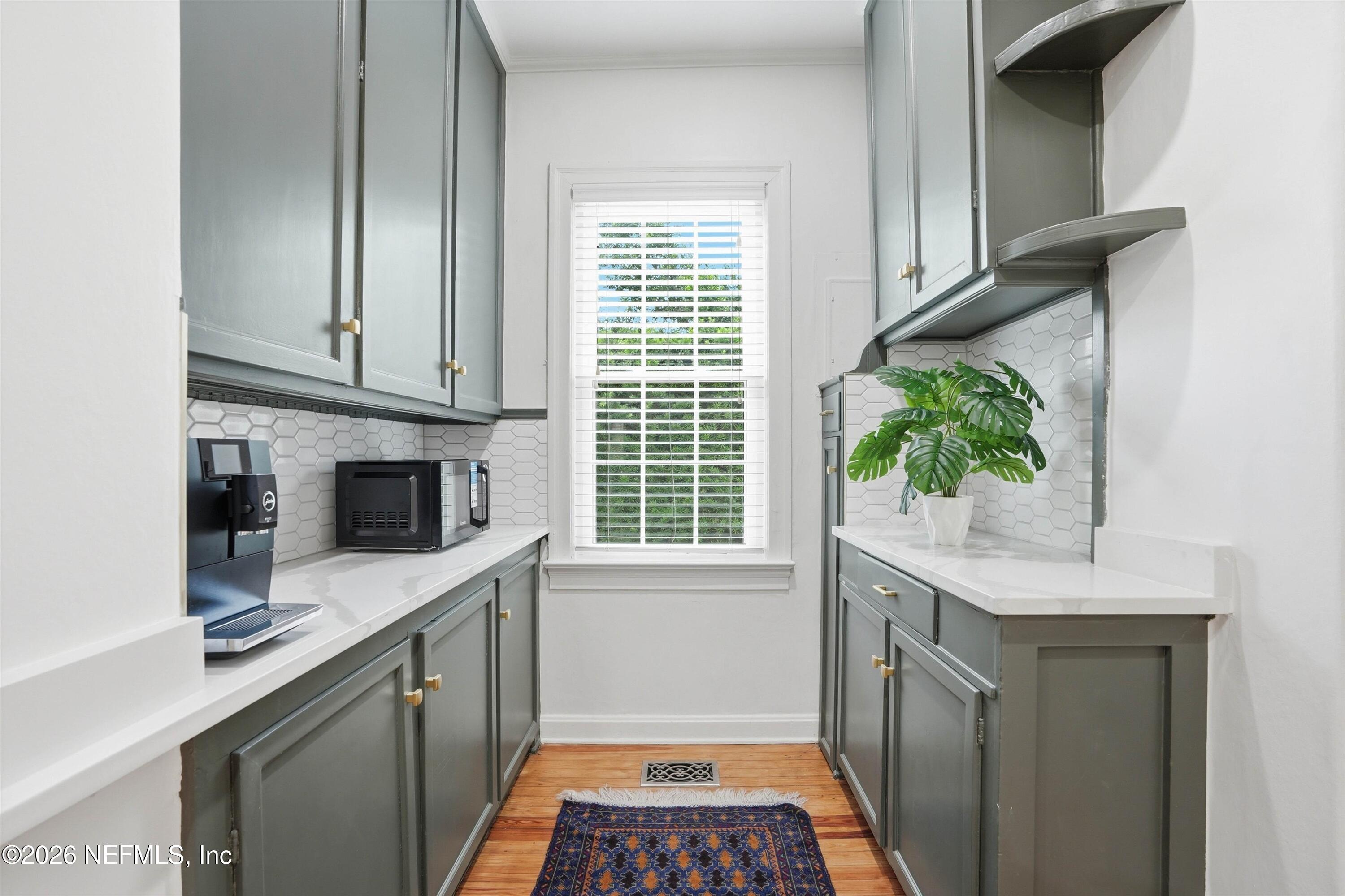 1841 River Road Jacksonville, FL 32207 - Photo 19 of 54 Butlers Pantry