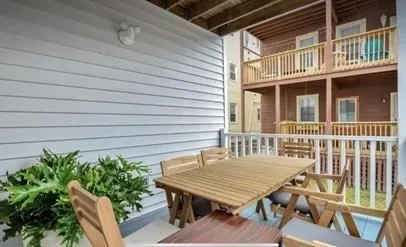 $3,600 | 6 Raven Street, Unit 1, Boston, MA 02125