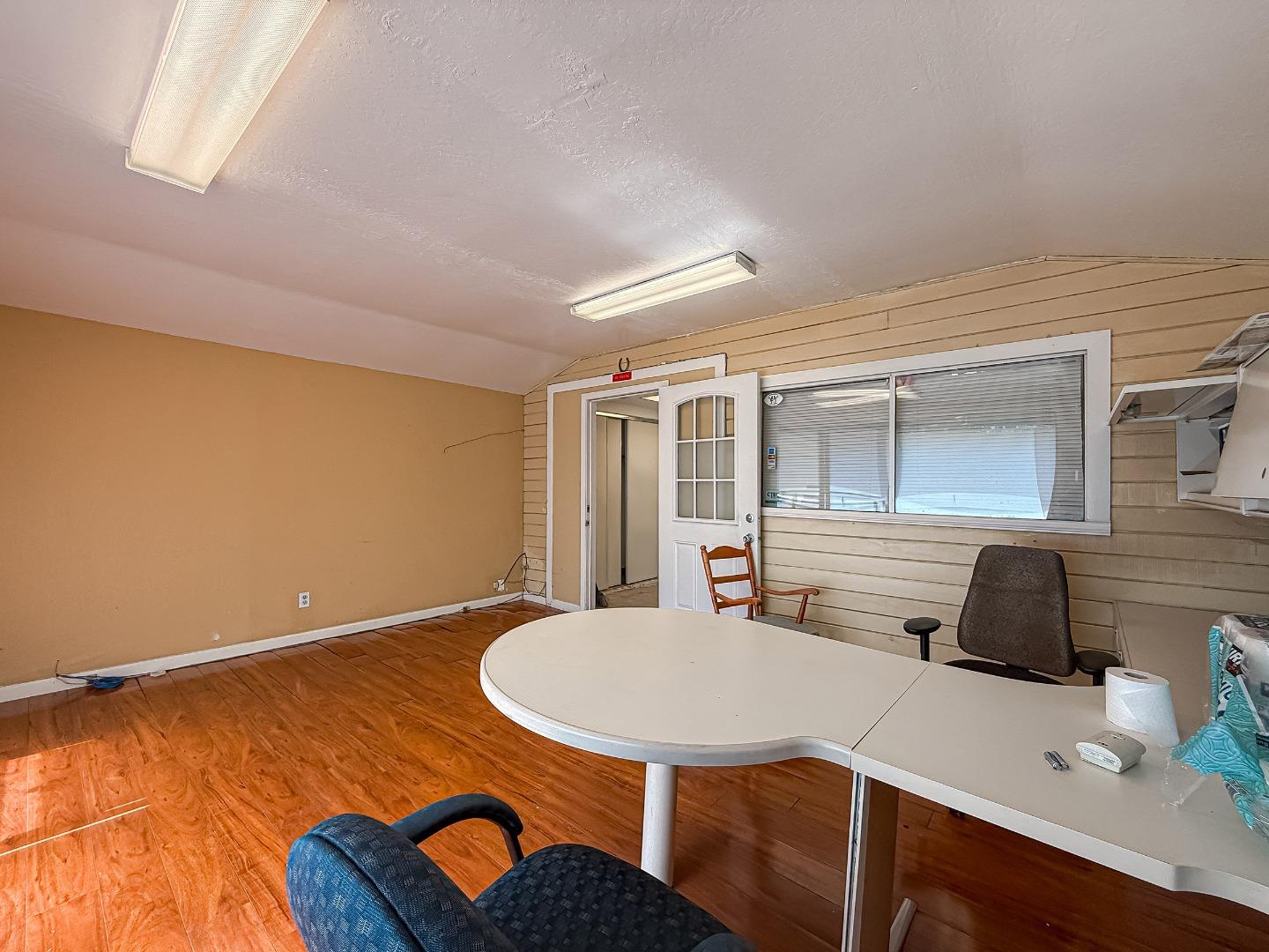 558 A Street Hayward, CA 94541 - Photo 24 of 37 a balcony with table and chairs