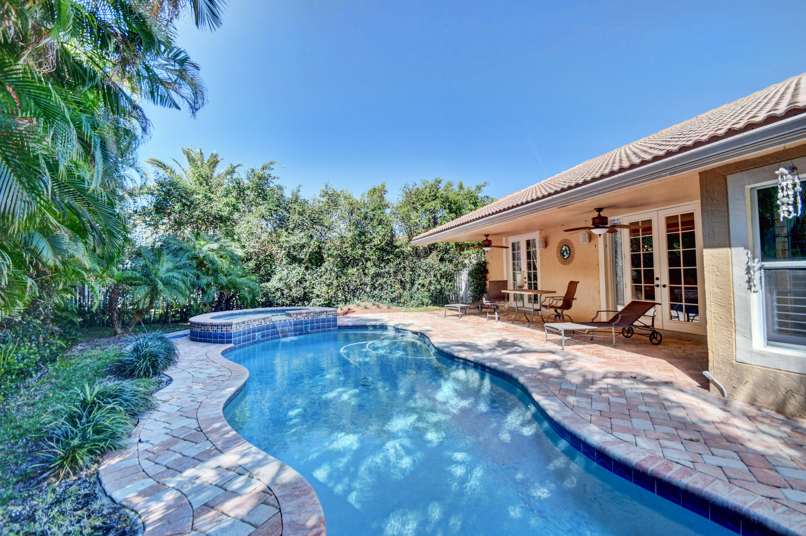 9392 Lake Serena Drive Boca Raton, FL 33496 - Photo 28 of 38 dsc_10001 (218)_19)_20)_21)_22)