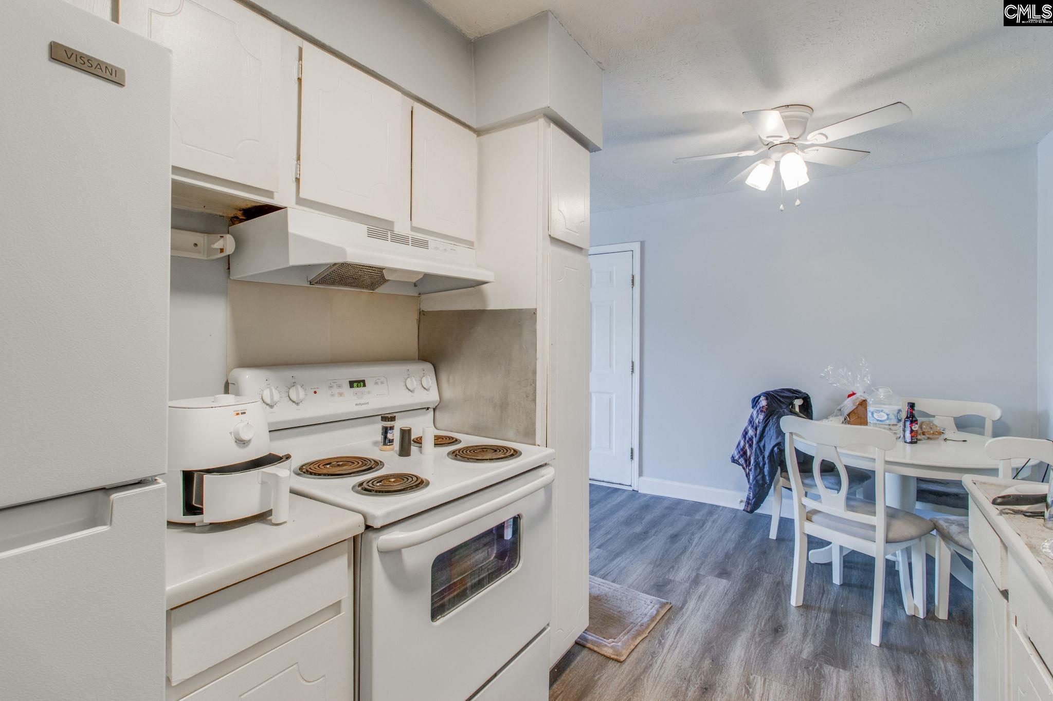 1306 Old Manor Road Columbia, SC 29210 - Photo 10 of 28