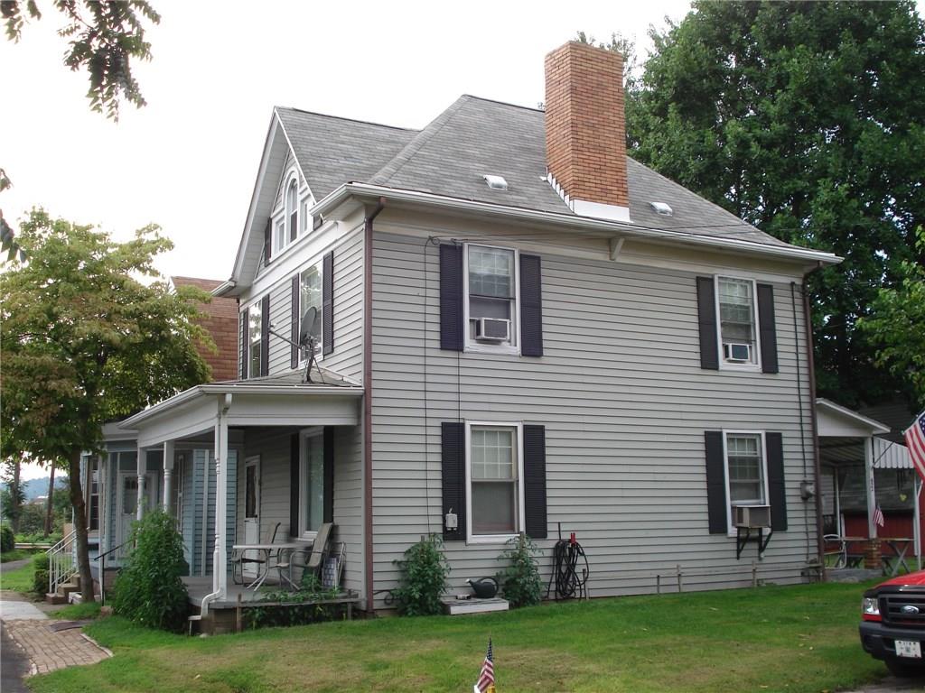 452 Riverview Street Rochester, PA 15074 - Photo 1 of 20