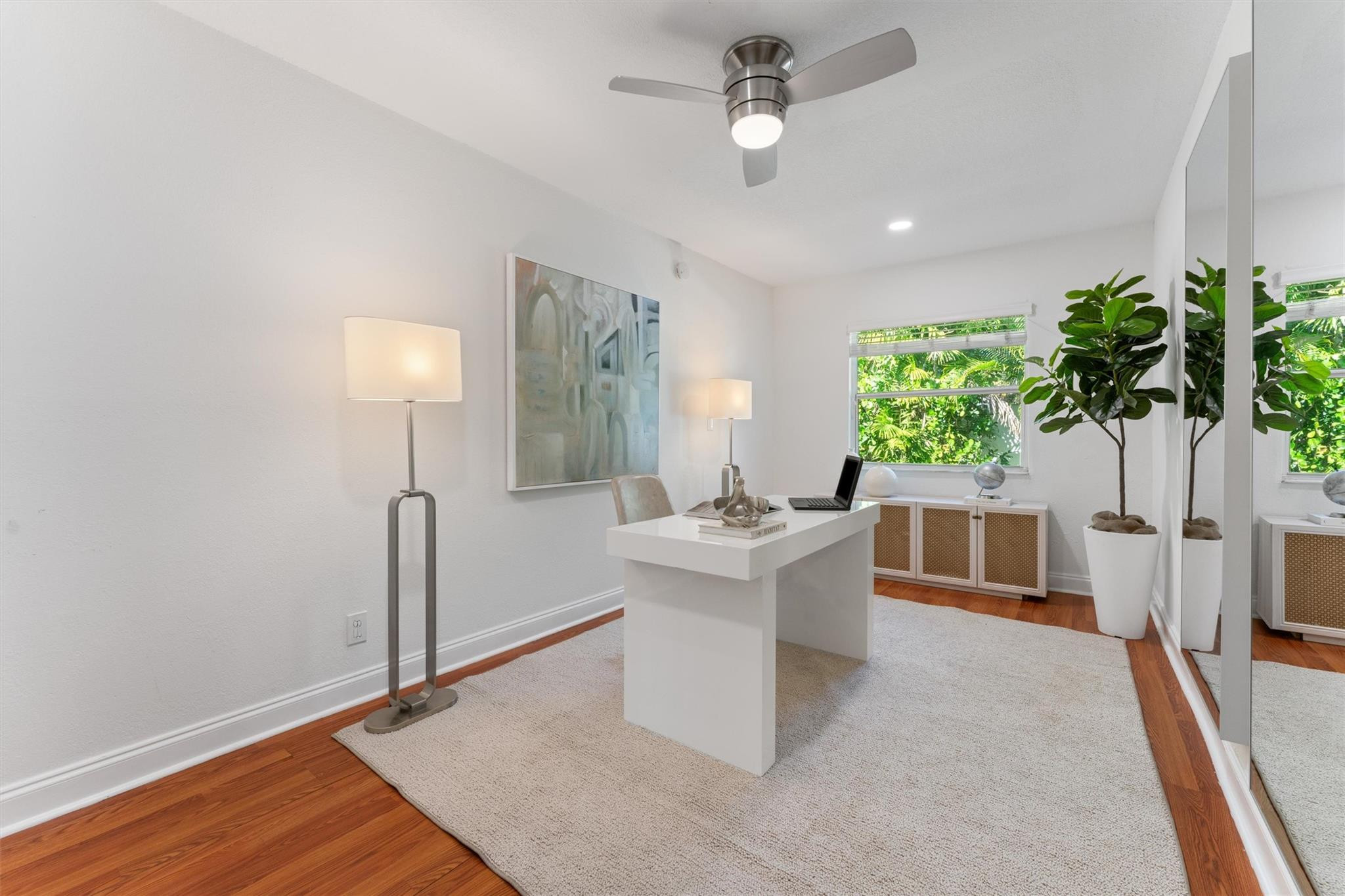 3203 Dover Road Pompano Beach, FL 33062 - Photo 15 of 45 a view of a living room and a sink