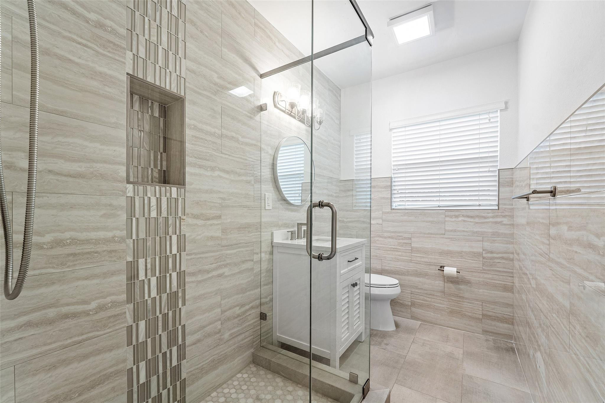3203 Dover Road Pompano Beach, FL 33062 - Photo 21 of 45 a bathroom with a shower
