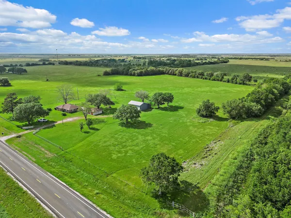 a view of an outdoor space and a yard
