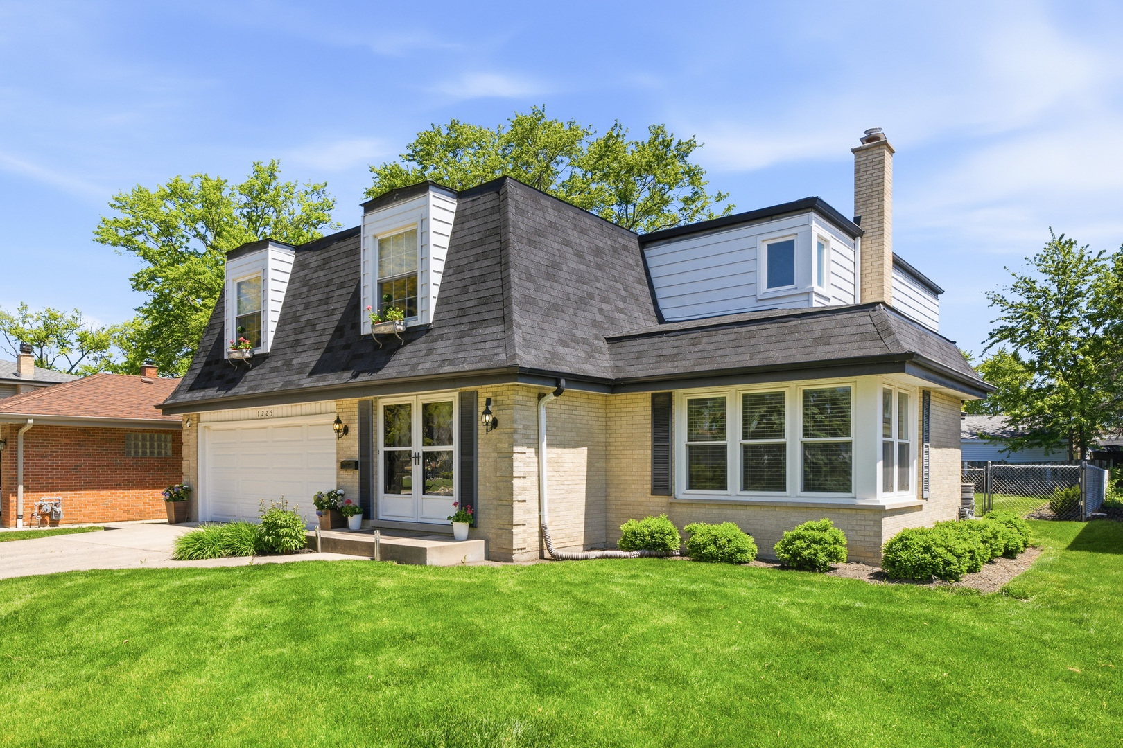 1225 Crain Street Park Ridge, IL 60068 - Photo 2 of 27