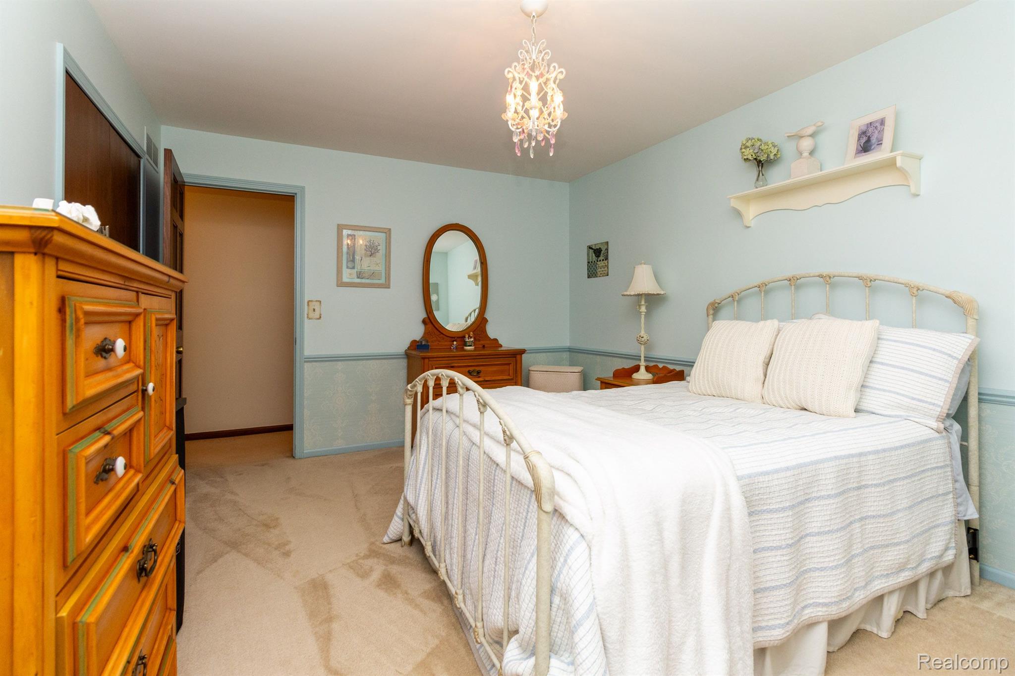 18159 Meridian Road Grosse Ile, MI 48138 - Photo 33 of 66 Gallery Image 33
