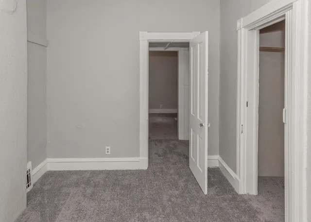 $67,000 | 2708 7th Avenue, Rock Island, IL 61201