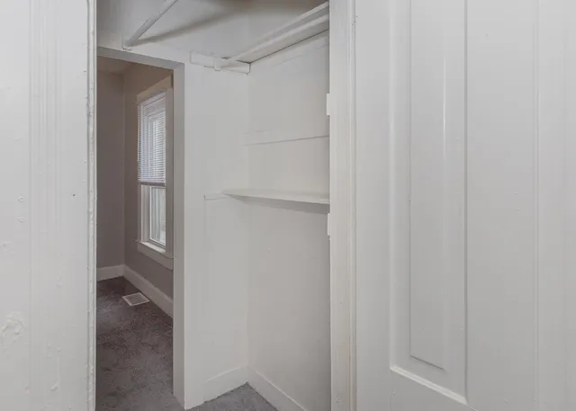 $67,000 | 2708 7th Avenue, Rock Island, IL 61201