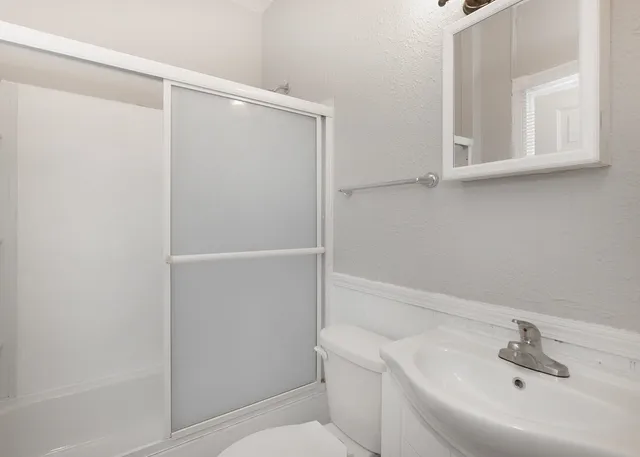 $67,000 | 2708 7th Avenue, Rock Island, IL 61201