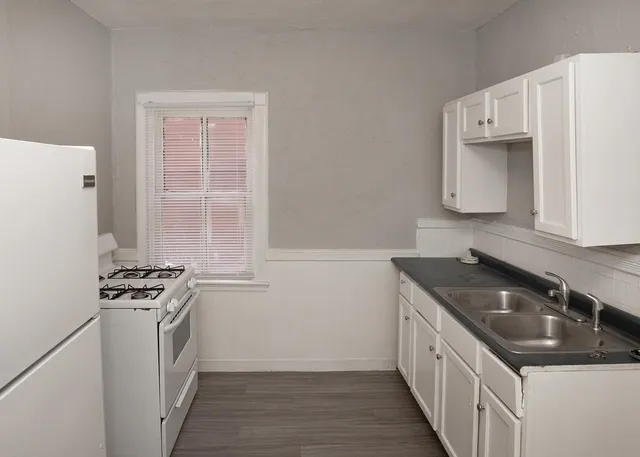 $67,000 | 2708 7th Avenue, Rock Island, IL 61201