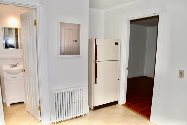 $1,750 | 29 Federal Street, Unit 2, Concord, NH 03301