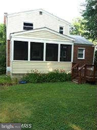 10507 Hayes Avenue Silver Spring, MD 20902 - Photo 7 of 8 Exterior (Rear)