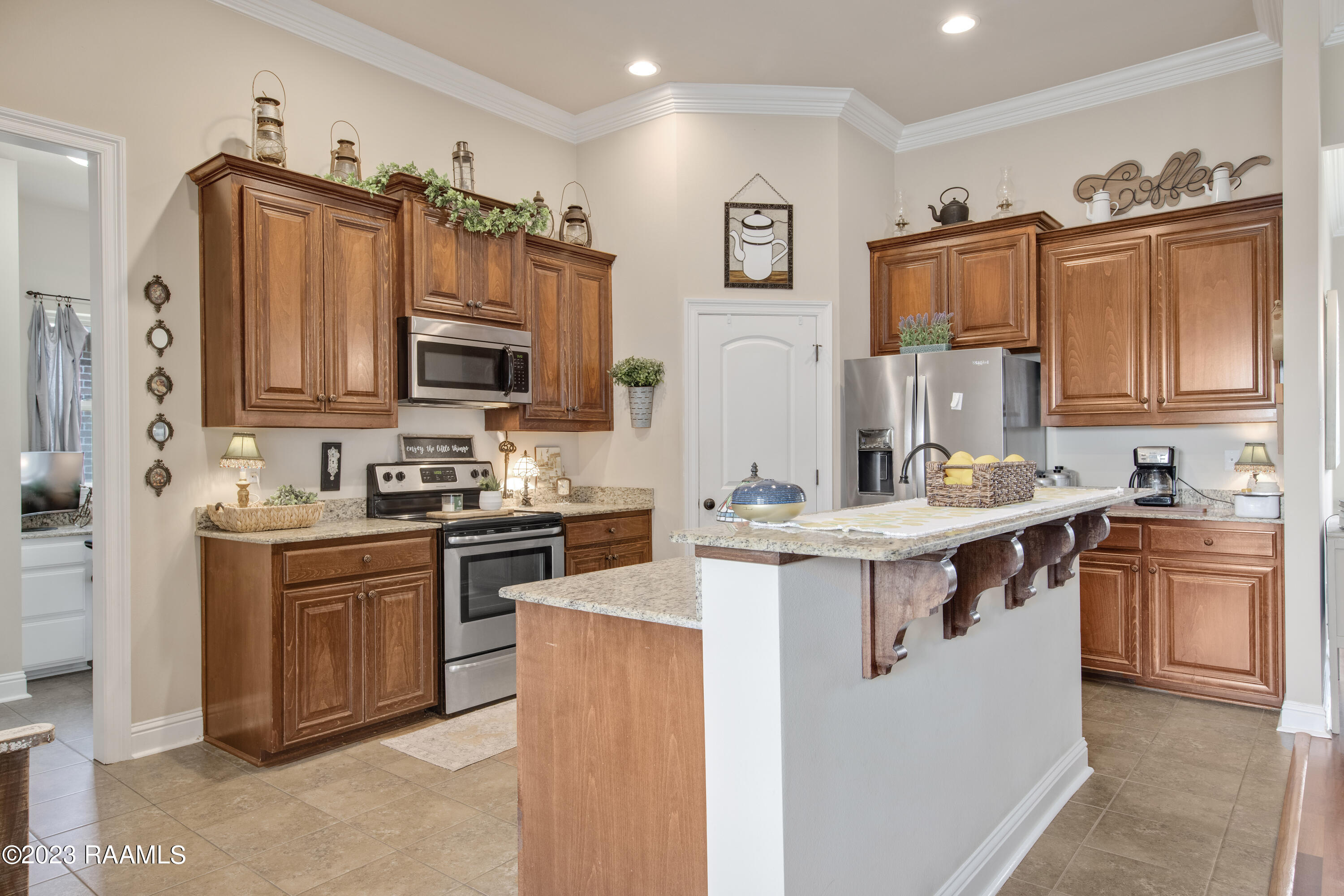 221 Still Waters Road Broussard, LA 70518 - Photo 11 of 25 Gallery Image 11