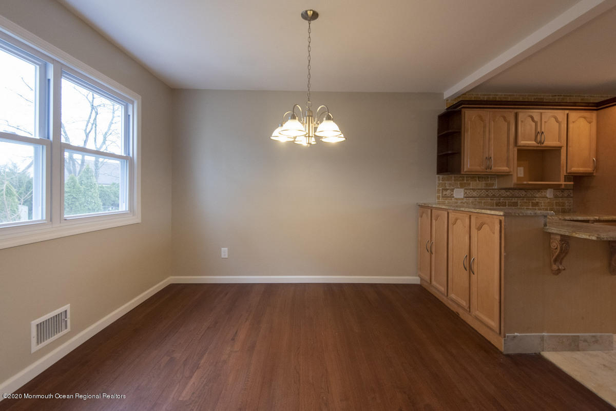 538 Line Road Hazlet, NJ 07730 - Photo 15 of 33 Dining_1