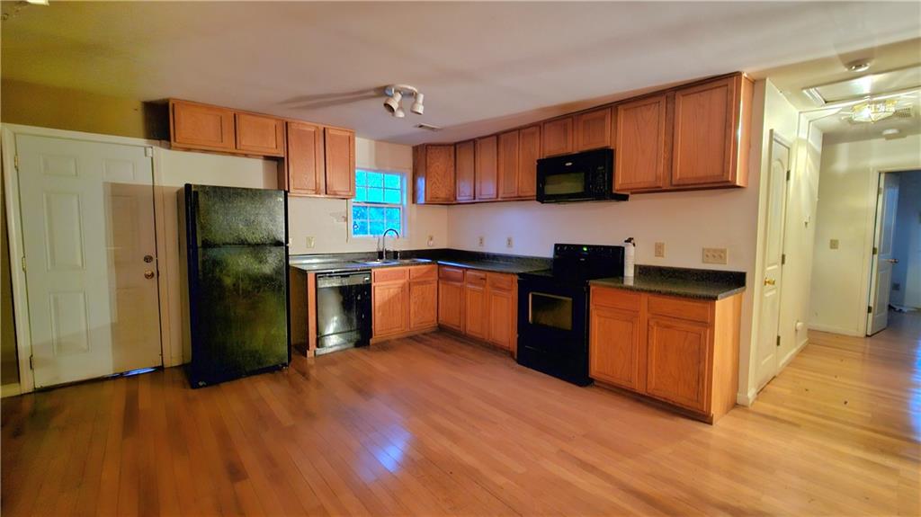 5322 Orly Terrace Atlanta, GA 30349 - Photo 2 of 11