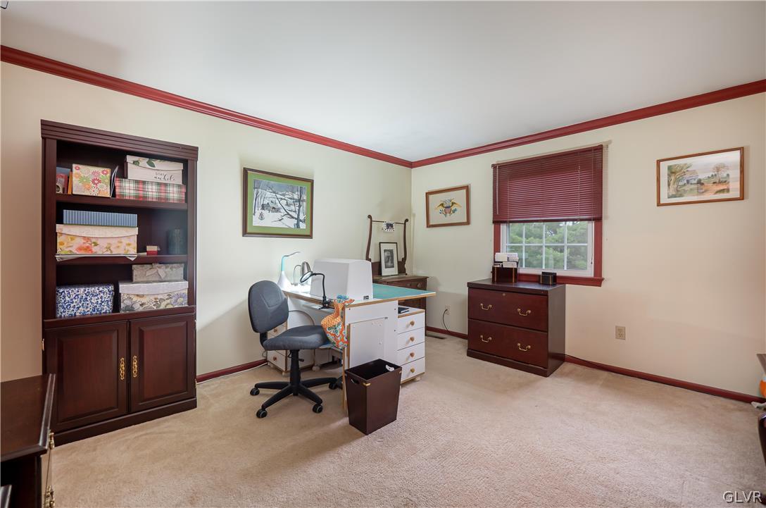 959 Barnside Road Allentown, PA 18103 - Photo 25 of 33 Bd 1 / 3rd Floor/Office/ Craft Room