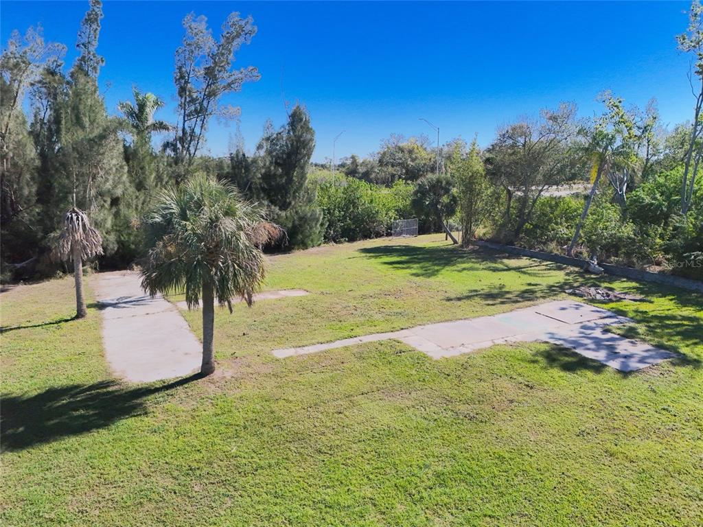 29530 Shell Creek Court Punta Gorda, FL 33982 - Photo 10 of 19 a view of a backyard