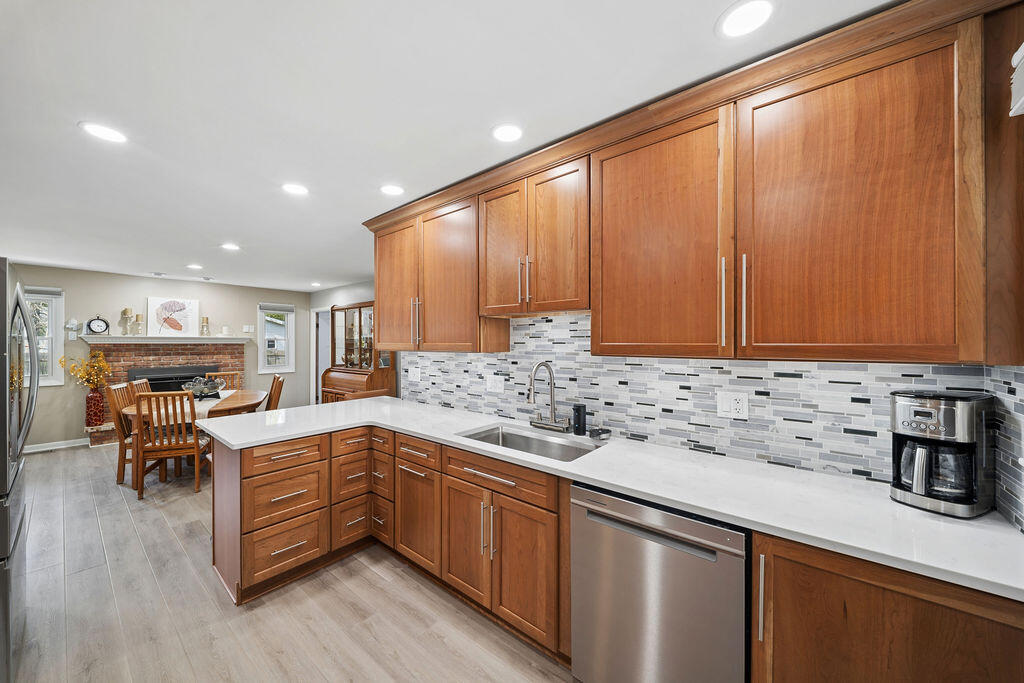 1022 Georgetown Road Michigan City, IN 46360 - Photo 5 of 22 1024x683