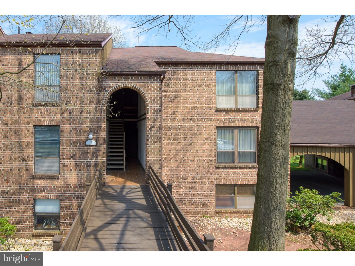 13 E Fairway Road Reading, PA 19607 - Photo 1 of 17 Gallery Image 1