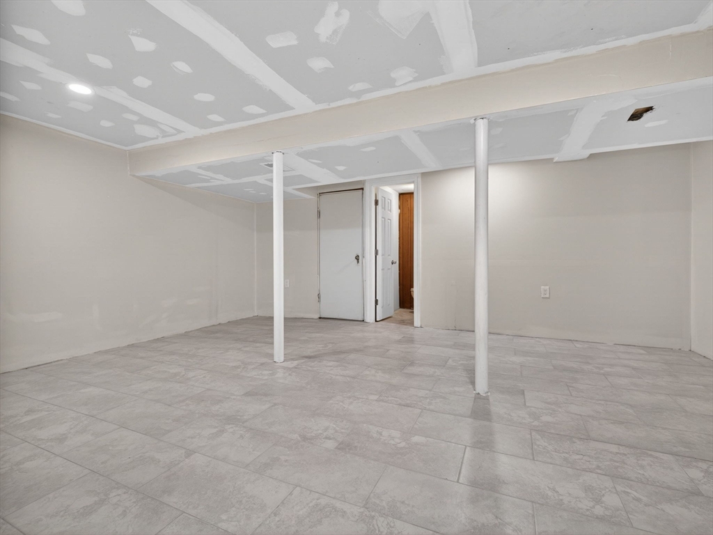 19 Melba Way Boston, MA 02136 - Photo 21 of 34 a view of an empty room