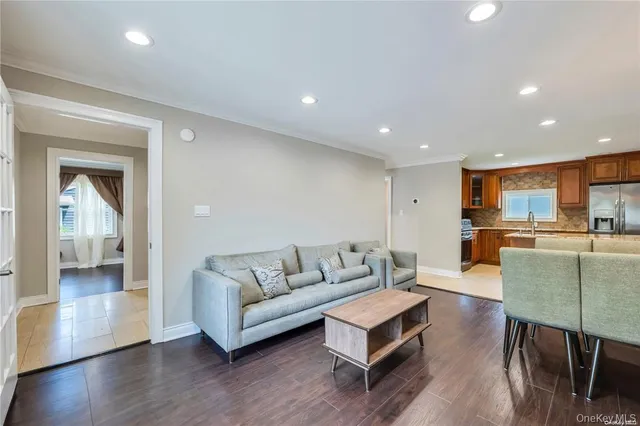 $779,999 | 531 Old Country Road, Plainview, NY 11803