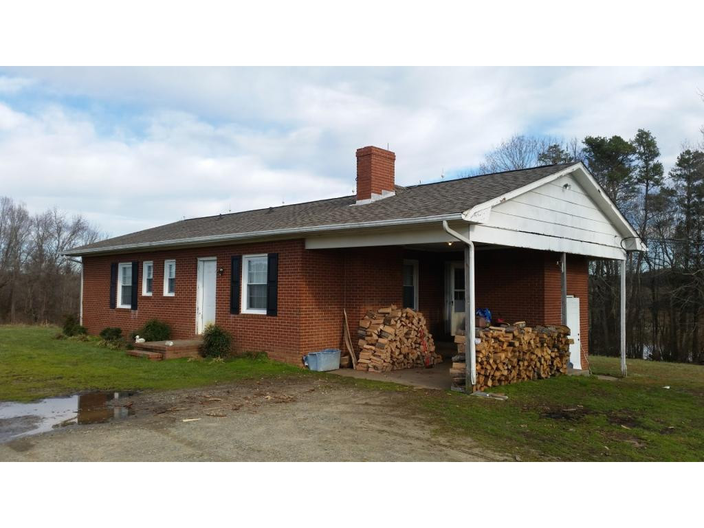 2860 A Altamahaw Union Ridge Road Burlington, NC 27217 - Photo 5 of 9 Gallery Image 5