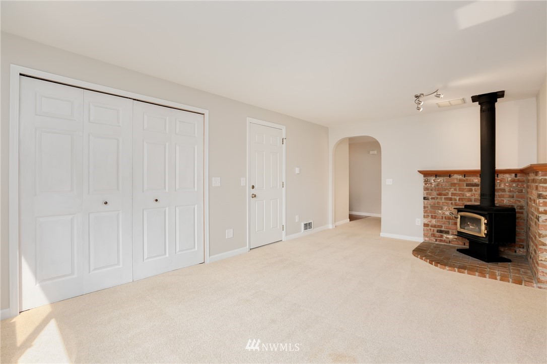 17825 28th Avenue Southeast Bothell, WA 98012 - Photo 14 of 25 Gallery Image 14