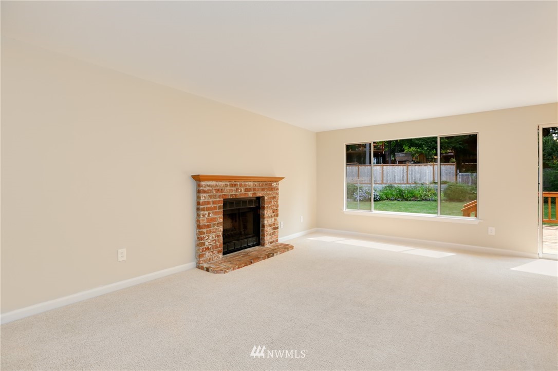 17825 28th Avenue Southeast Bothell, WA 98012 - Photo 8 of 25 Gallery Image 8