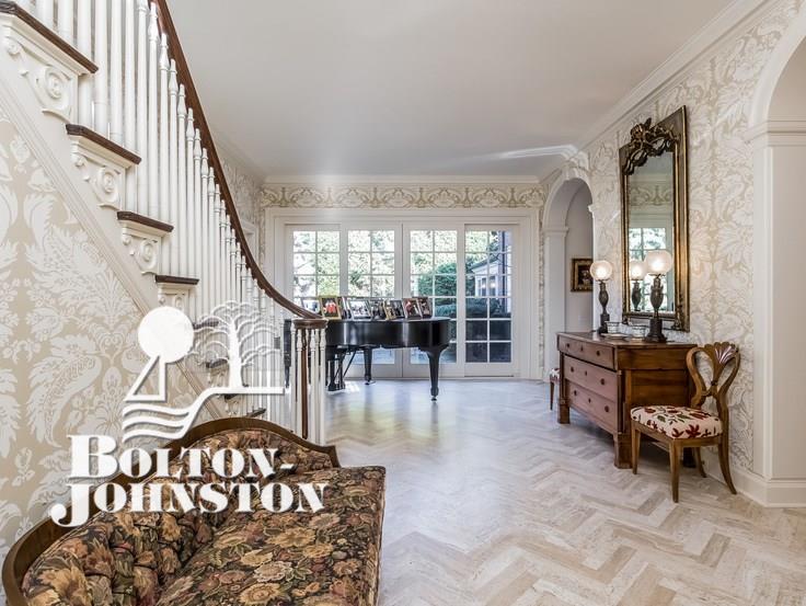 95 Lake Shore Road Grosse Pointe, MI 48236 - Photo 11 of 79 Foyer