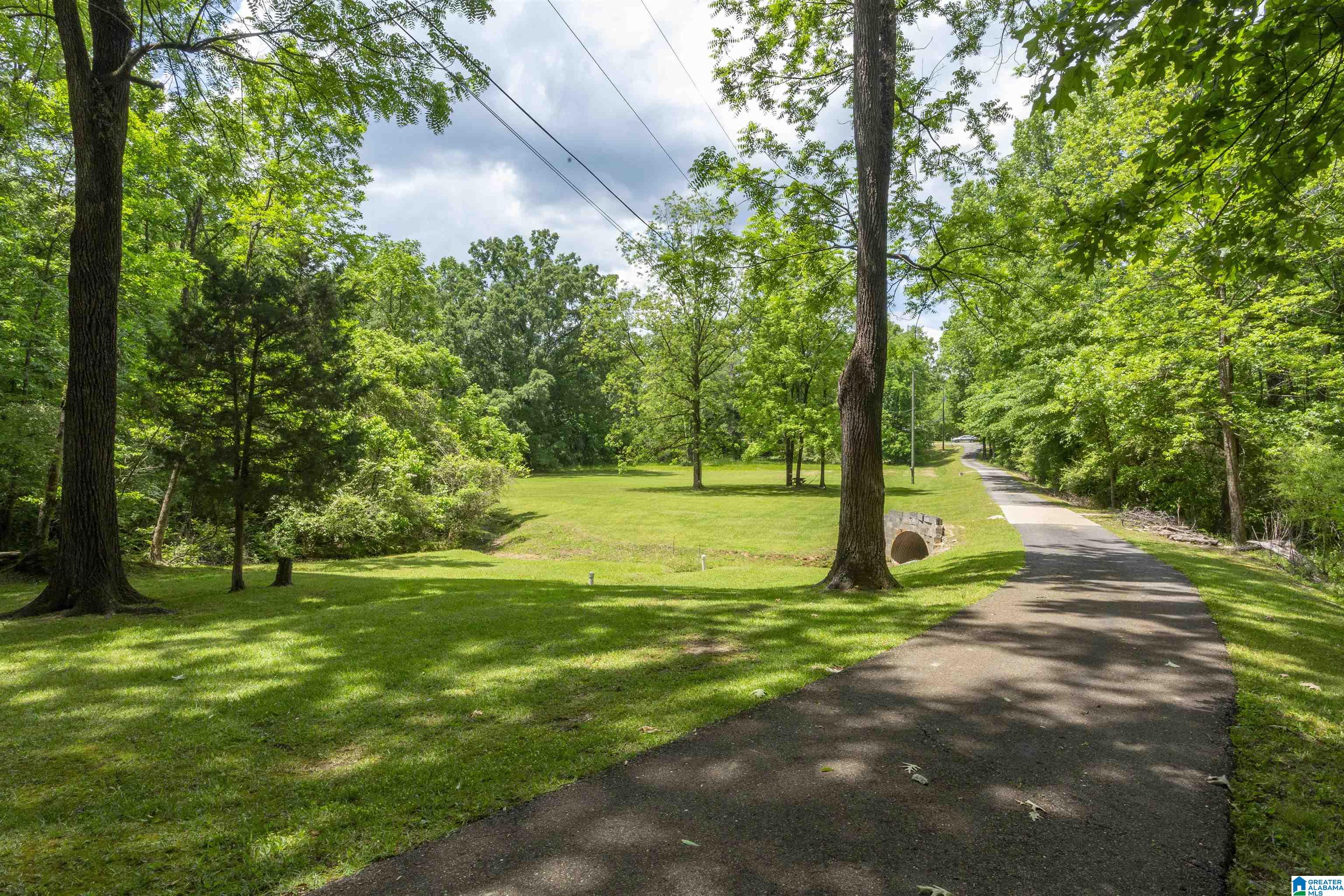 1951 Eastern Valley Road Bessemer, AL 35022 - Photo 48 of 49