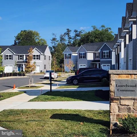 $2,100 | 623 Laurelwood Circle, Winchester, VA 22601