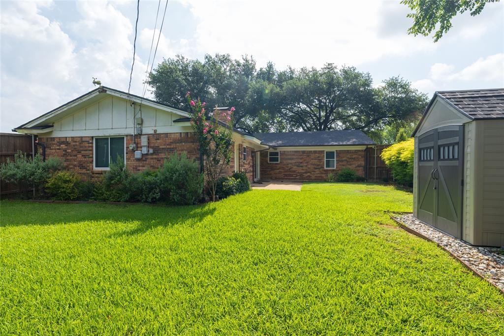 702 Commerce Street Euless, TX 76040 - Photo 34 of 36