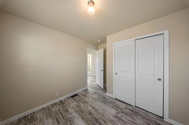 $199,950 | 317 Moffat Boulevard, Unit 7, Manteca, CA 95336