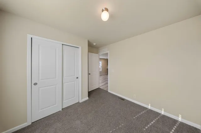 $199,950 | 317 Moffat Boulevard, Unit 7, Manteca, CA 95336