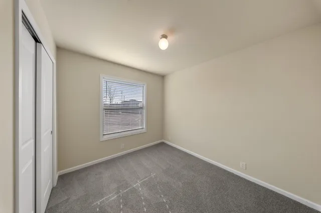 $199,950 | 317 Moffat Boulevard, Unit 7, Manteca, CA 95336