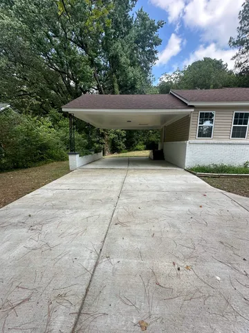 $195,900 | 3402 Lakeview Road, Memphis, TN 38116