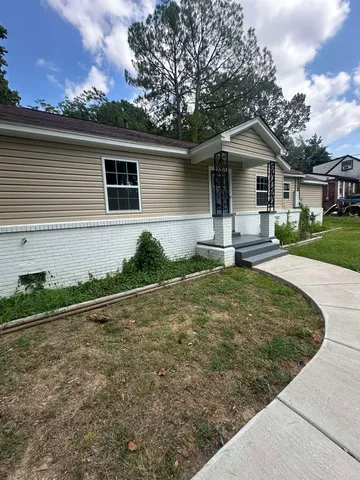 $195,900 | 3402 Lakeview Road, Memphis, TN 38116