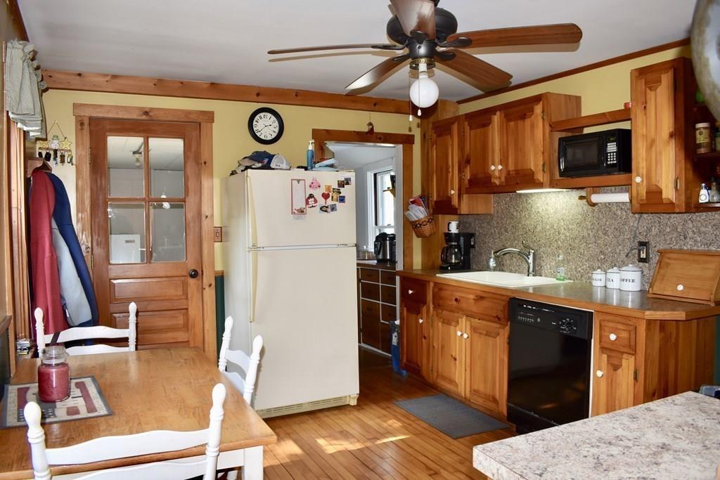 450 Spring Street Northampton, MA 01053 - Photo 3 of 22