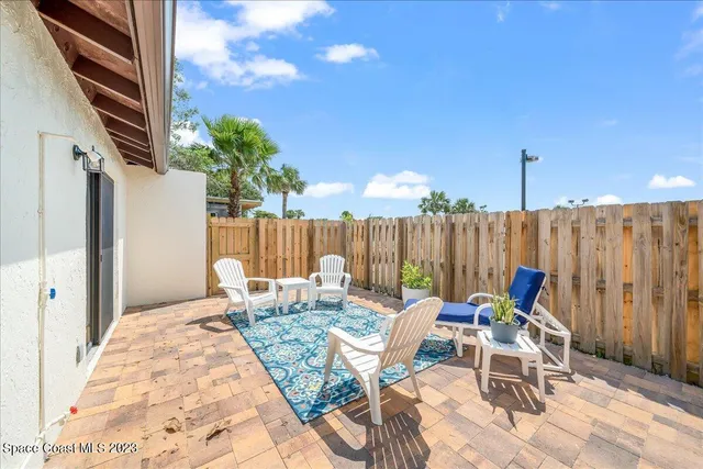 $2,750 | 3256 Sea Oats Circle, Melbourne Beach, FL 32951