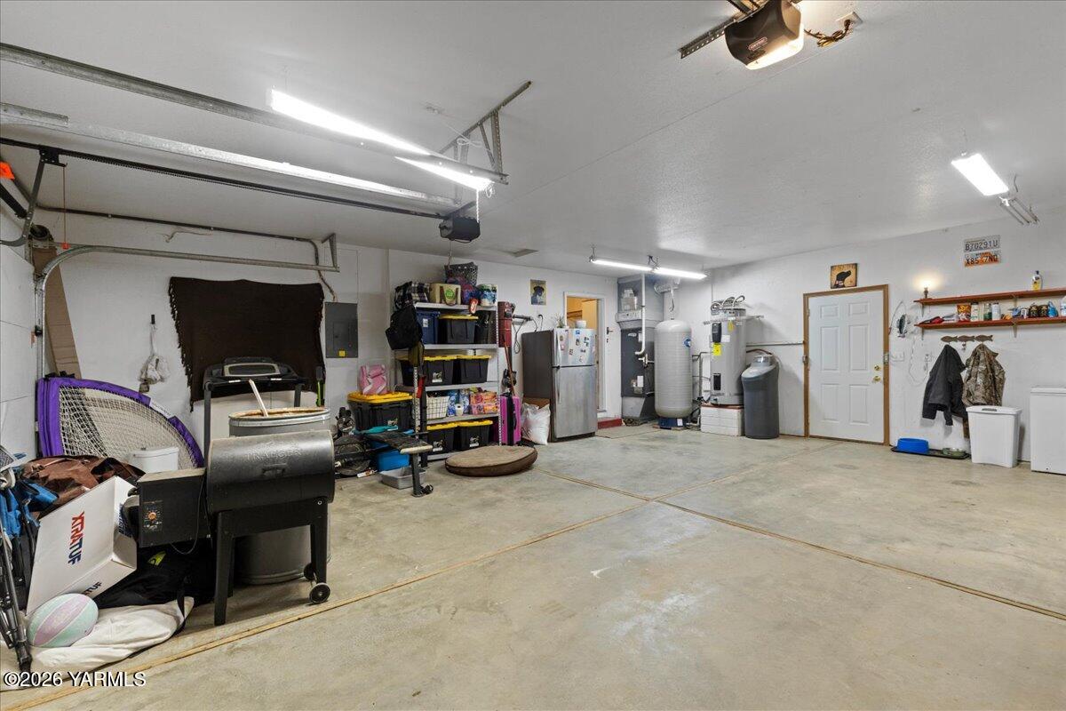120 West Huntzinger Road Selah, WA 98942 - Photo 27 of 43 43-IMGL1173