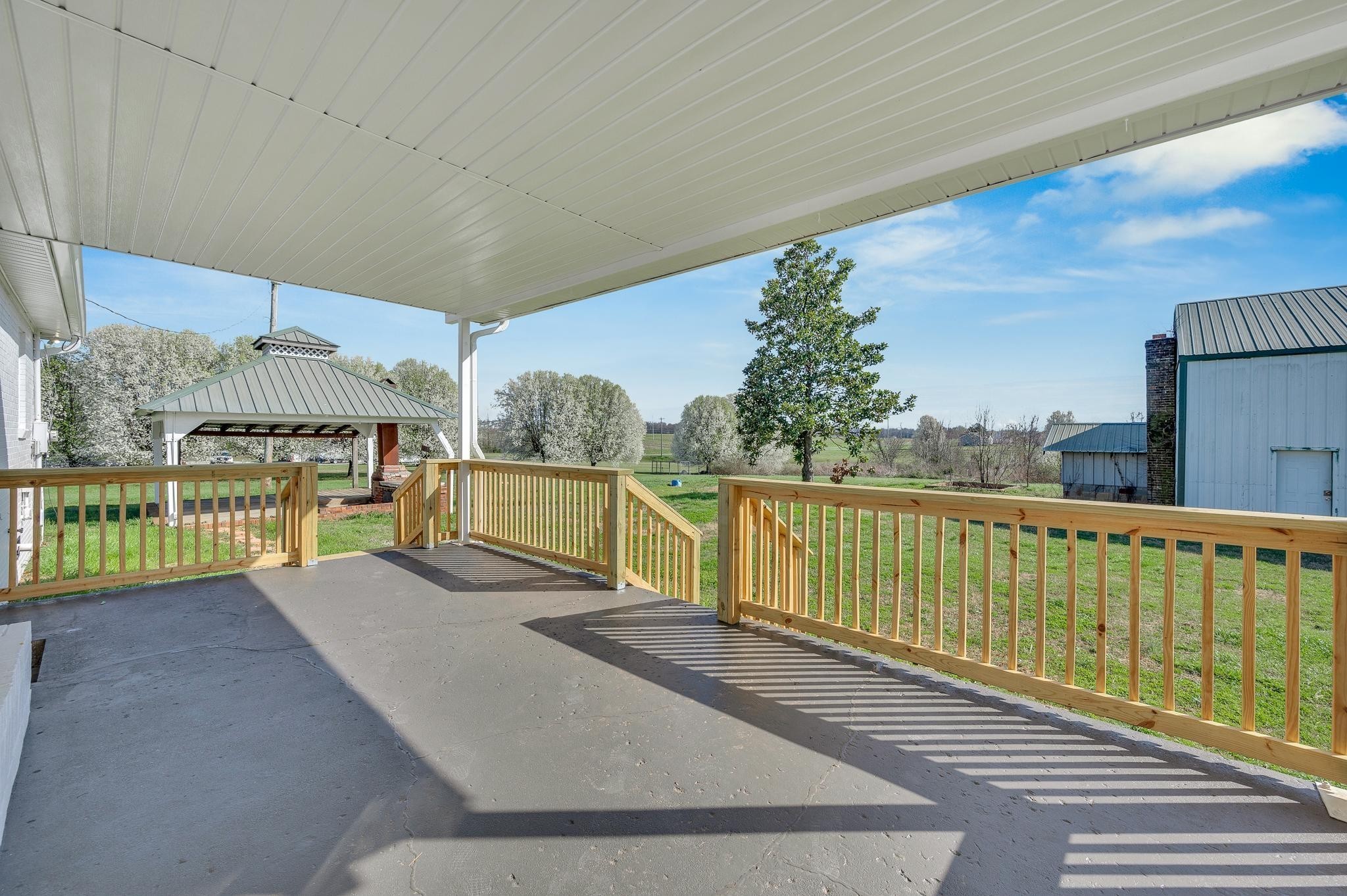 2771 Kinneys Road Cedar Hill, TN 37032 - Photo 3 of 45 a view of a balcony